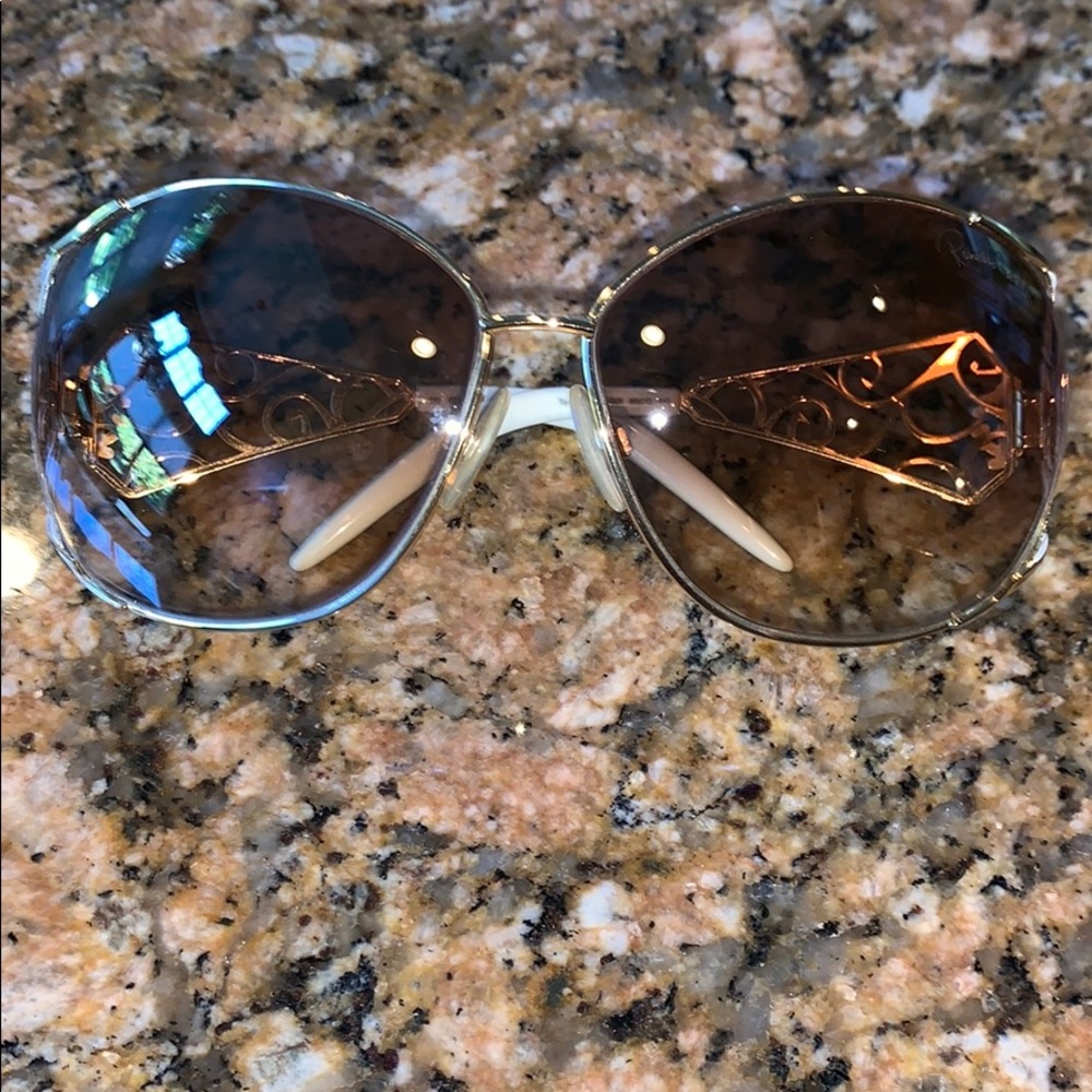 EUC Roberto Cavalli sunglasses